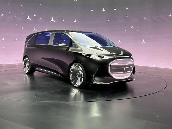 pg电子软件象棋折叠桌开创华丽MPV新时